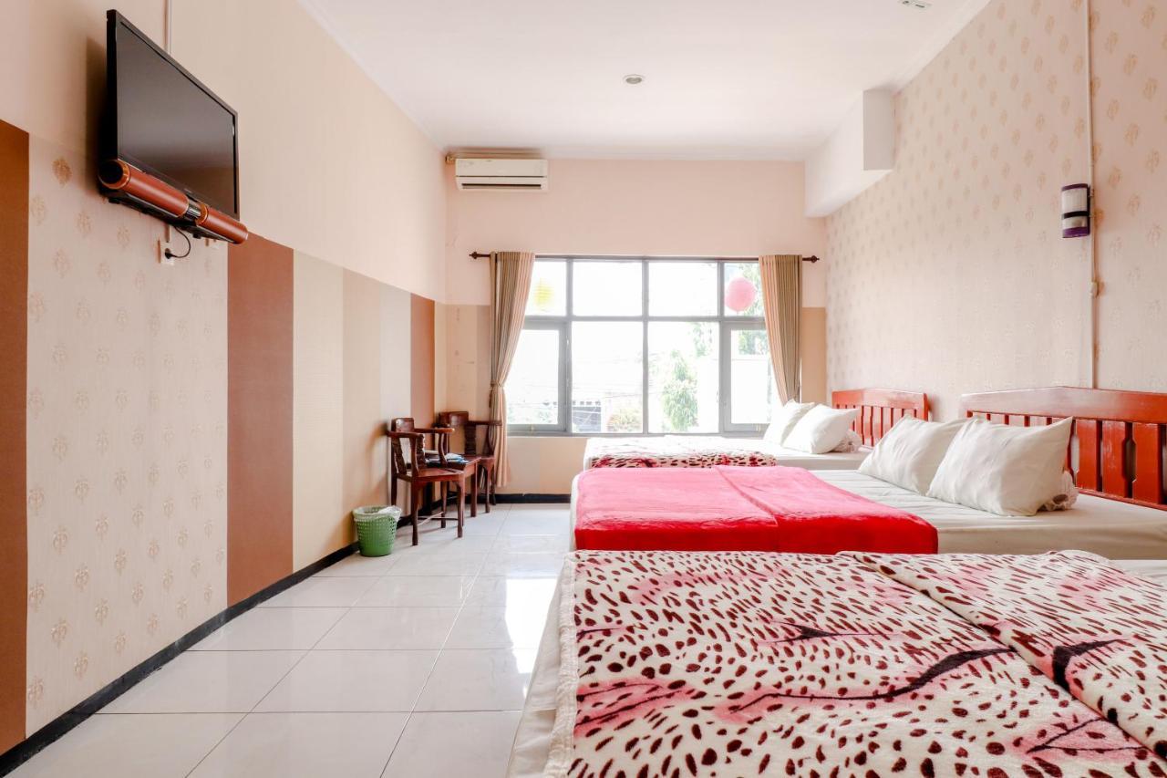 Hotel Bintang Malang Exterior foto